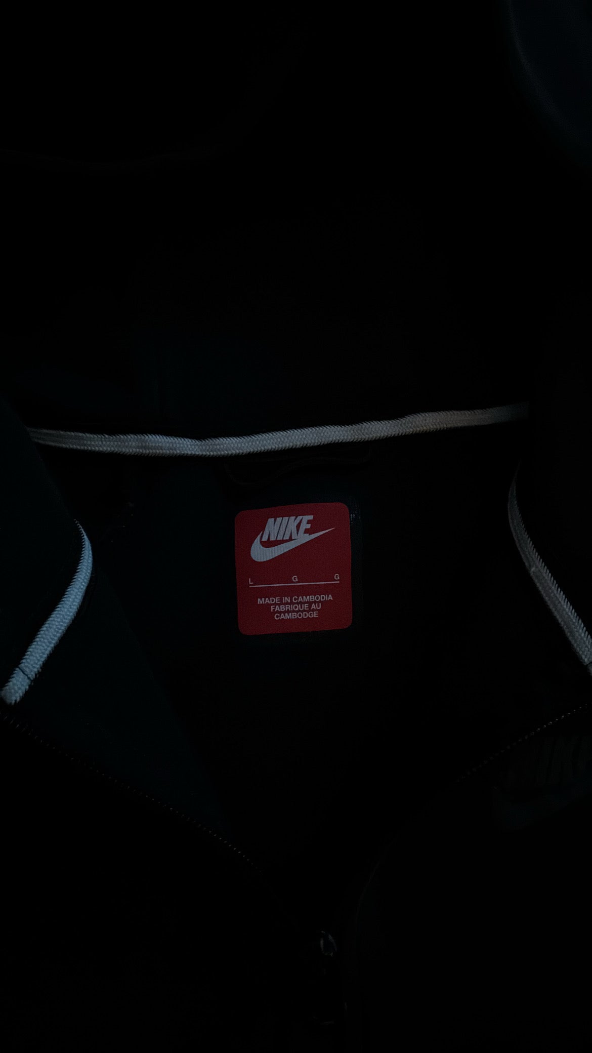 Black Nike Tech Fleece Hoodie Youth Large
