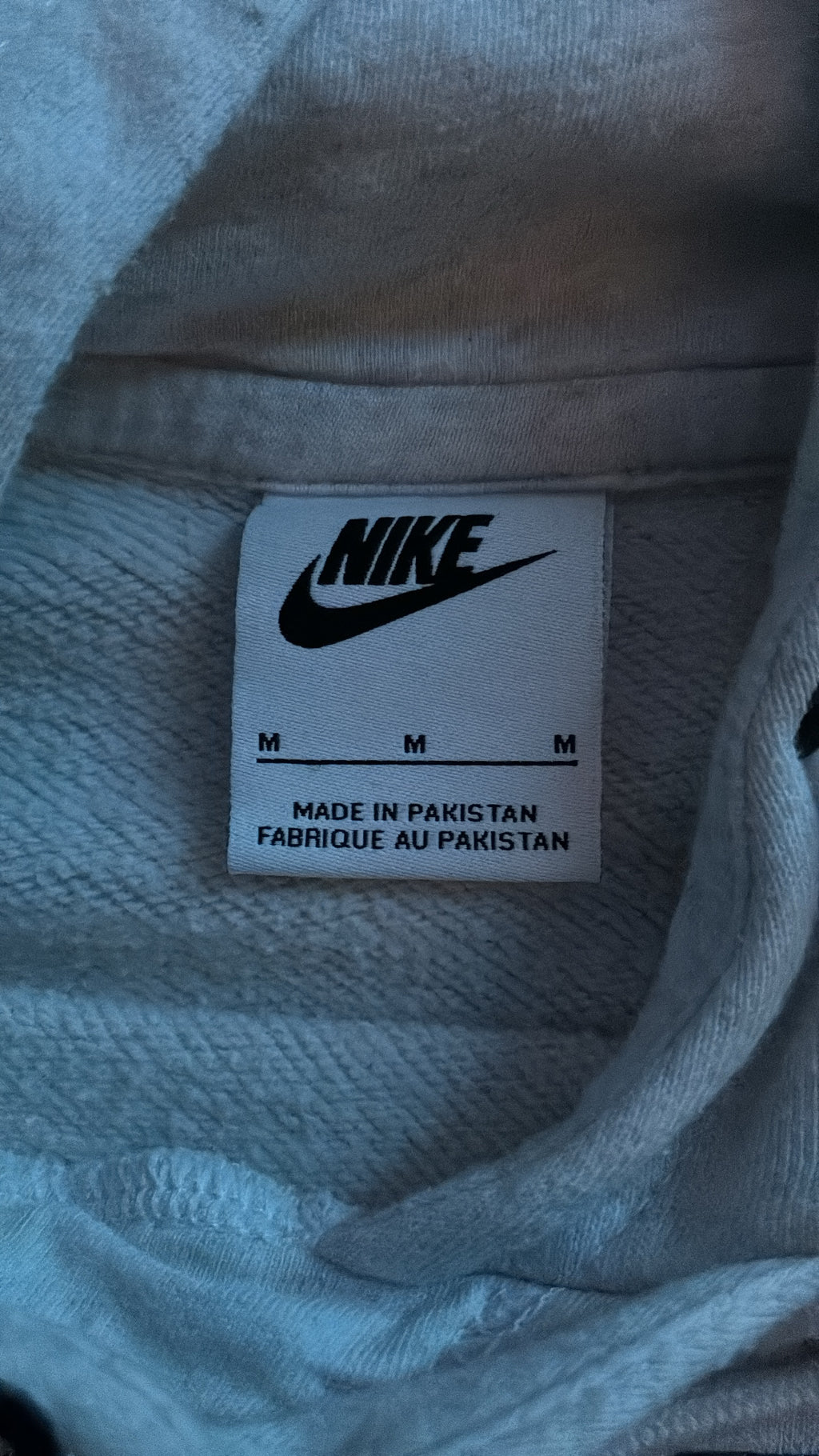Nike Center Swoosh Hoodie – White/Black - Youth M